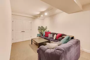 4 Daybreak Terrace, Buffalo Grove, IL 60089 - Photo 31