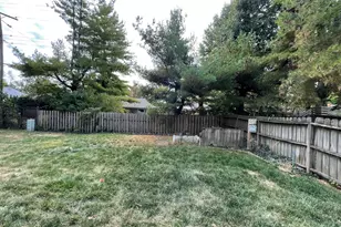 7 Mcdonald Ct, Champaign, IL 61821 - Photo 35