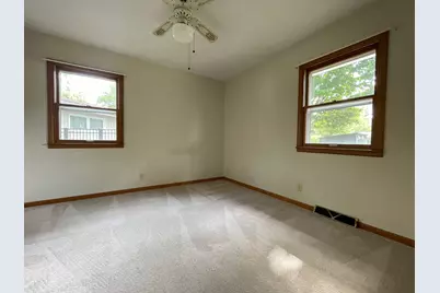 7 McDonald Court, Champaign, IL 61821 - Photo 23