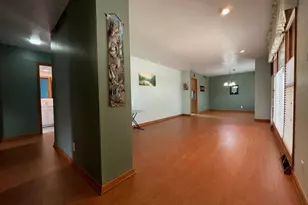 7 Mcdonald Ct, Champaign, IL 61821 - Photo 9