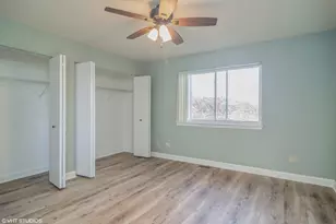 734 E Whispering Oaks Ct, Palatine, IL 60074 - Photo 11