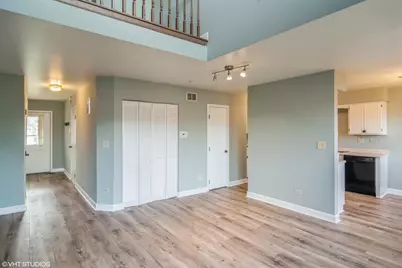 734 E Whispering Oaks Court #10-E, Palatine, IL 60074 - Photo 5