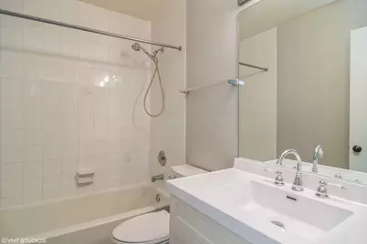 734 E Whispering Oaks Court #10-E, Palatine, IL 60074 - Photo 17