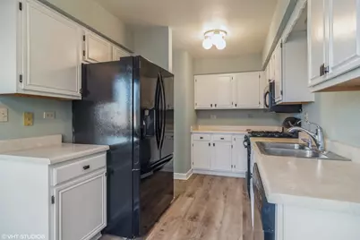 734 E Whispering Oaks Court #10-E, Palatine, IL 60074 - Photo 7