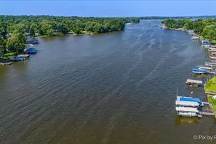 1304 River Terrace Dr, Johnsburg, IL 60051 - Photo 47