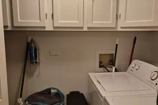 8216 Mulberry Ct, Palos Hills, IL 60465 - Photo 9