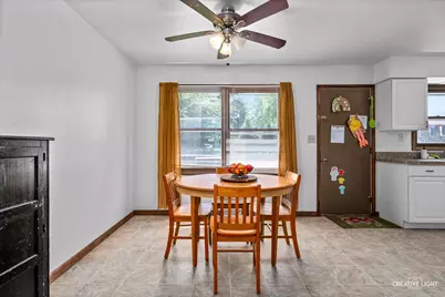 527-531 Prairie Street, Hinckley, IL 60520 - Photo 7