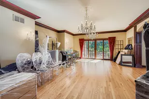 4N675 Old Farm Rd, Saint Charles, IL 60175 - Photo 7