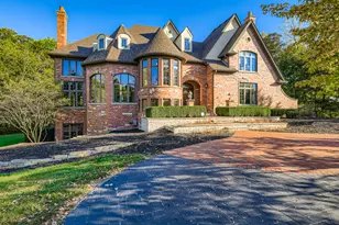 4N675 Old Farm Rd, Saint Charles, IL 60175 - Photo 3