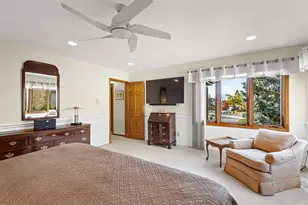 2409 E Greshan Ct, Arlington Heights, IL 60004 - Photo 13