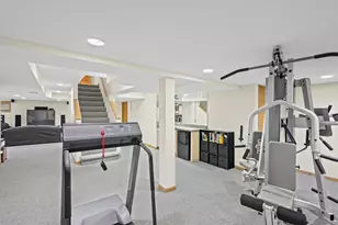 2409 E Greshan Ct, Arlington Heights, IL 60004 - Photo 27