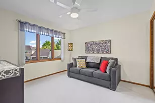 2409 E Greshan Ct, Arlington Heights, IL 60004 - Photo 21