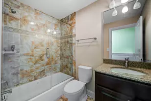 46 Hamilton Ln, Oak Brook, IL 60523 - Photo 47