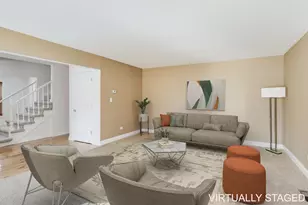 404 Tracy Terrace, Des Plaines, IL 60016 - Photo 3