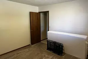 408 E Church St, Royal, IL 61871 - Photo 27