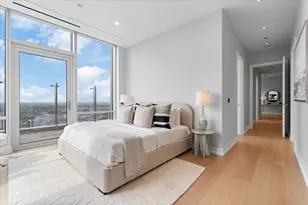 14 W Superior St, Chicago, IL 60654 - Photo 15