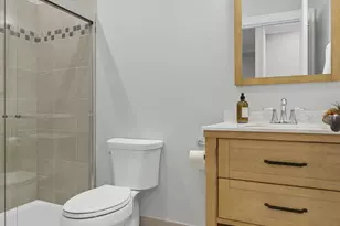 549 N Springfield Ave, Chicago, IL 60624 - Photo 9