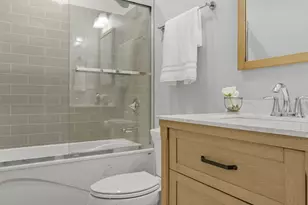 549 N Springfield Ave, Chicago, IL 60624 - Photo 11