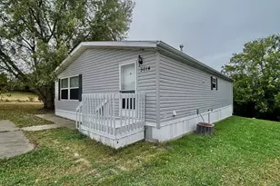 5014 Rockberry Rd, Loves Park, IL 61111 - Photo 13