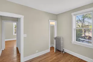 620 E 68th St, Chicago, IL 60637 - Photo 9