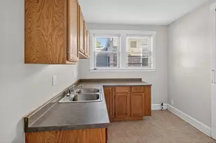 620 E 68th St, Chicago, IL 60637 - Photo 15