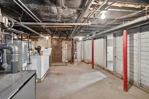 620 E 68th St, Chicago, IL 60637 - Photo 27