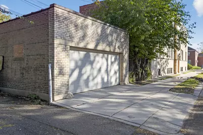 620 E 68th Street, Chicago, IL 60637 - Photo 33