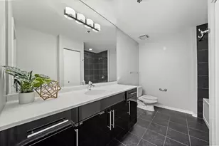 125 S Green St, Chicago, IL 60607 - Photo 19