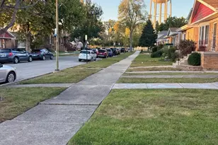 5137 S Rutherford Ave, Chicago, IL 60638 - Photo 3