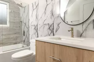 5309 Crain St, Skokie, IL 60077 - Photo 19