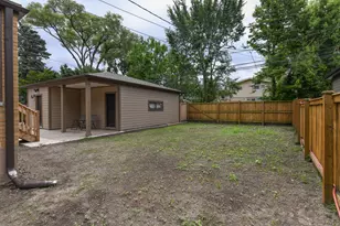 5309 Crain St, Skokie, IL 60077 - Photo 39