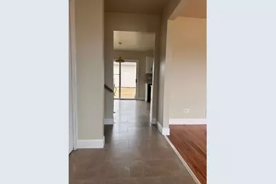 17700 Oakwood Avenue, Country Club Hills, IL 60478 - Photo 3