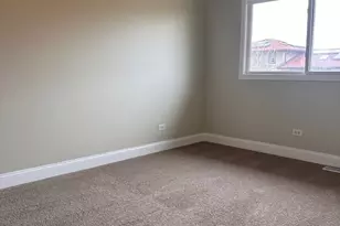 17700 Oakwood Ave, Country Club Hills, IL 60478 - Photo 13