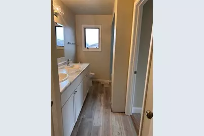 17700 Oakwood Avenue, Country Club Hills, IL 60478 - Photo 9