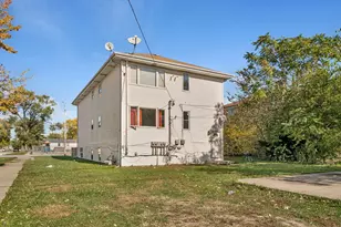 98 W 154th St, Harvey, IL 60426 - Photo 23