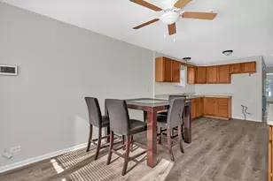 98 W 154th St, Harvey, IL 60426 - Photo 9