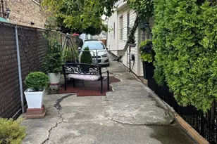 3331 W 64th St, Chicago, IL 60629 - Photo 13