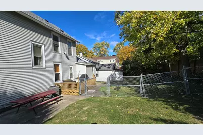 202 E 14th Street, Lockport, IL 60441 - Photo 5