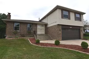 6125 Sunflower Dr, Matteson, IL 60443 - Photo 1