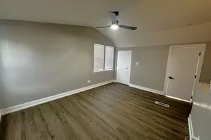 7304 W 57th Street W, Summit, IL 60501 - Photo 7