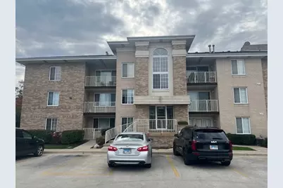 4222 W 77th Street #202, Chicago, IL 60652 - Photo 1