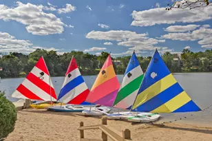 315 Bluff Ct, Lake Barrington, IL 60010 - Photo 37