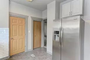 820 S 17th Ave, Maywood, IL 60153 - Photo 15