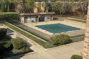 1926 Prairie Square, Schaumburg, IL 60173 - Photo 15