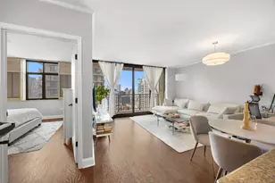 630 N State St, Chicago, IL 60654 - Photo 5