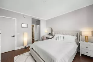 630 N State St, Chicago, IL 60654 - Photo 13