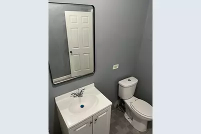 8426 S Kerfoot Avenue, Chicago, IL 60620 - Photo 15