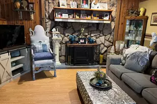 15213 Waverly Ave, Midlothian, IL 60445 - Photo 3