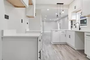 406 S 10th Ave, Maywood, IL 60153 - Photo 11