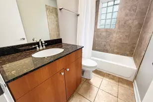 14 S Leavitt St, Chicago, IL 60612 - Photo 13